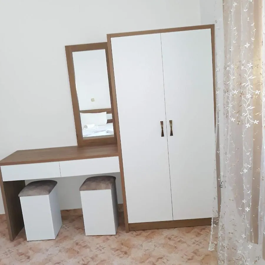 Familiar Apartments!Near The Beach & Butrinti Lake! Ksamil 0*,