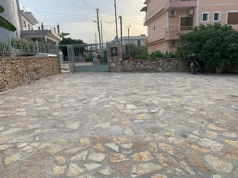 Familiar Apartments!Near The Beach & Butrinti Lake! Ksamil